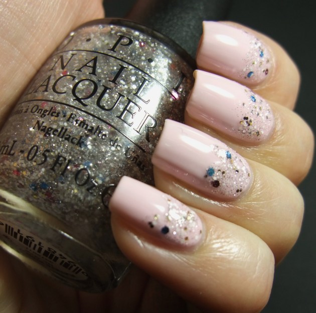OPI - Muppets World Tour (Gradient) 03